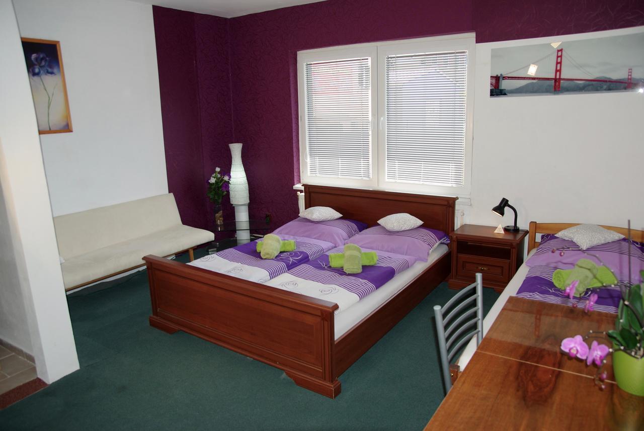 Hostel Humpolec Extérieur photo
